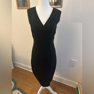Elie Tahari Black V-Neck Midi Dress